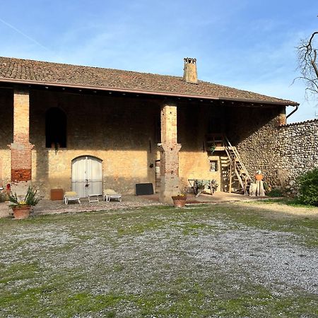 Antico Cascinale Lombardo Bed & Breakfast Lonato Luaran gambar